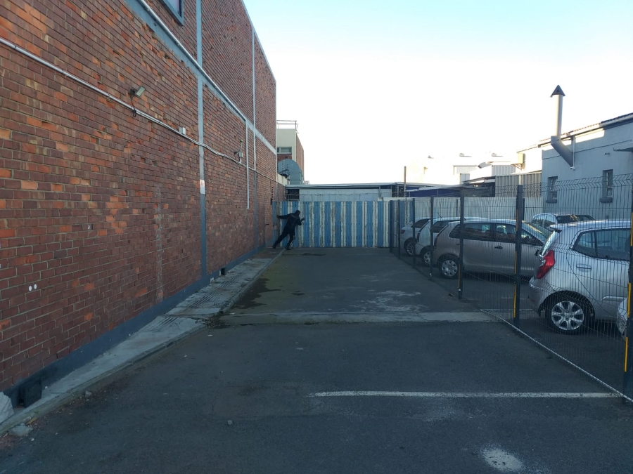 To Let Commercial Property for Rent in Paarden Eiland Western Cape